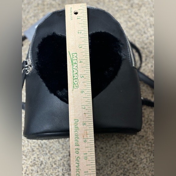 Faux Fur Heart Mini Backpack NWT 8”Wx 9” T faux leather silver hardware - Picture 6 of 9